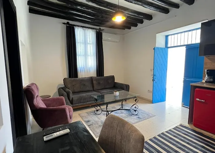 Dome Hotel & Casino Central Kyrenia ! 4* キレニア