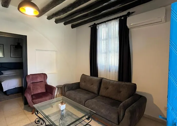 ホテル Dome Hotel & Casino Central Kyrenia ! 4*