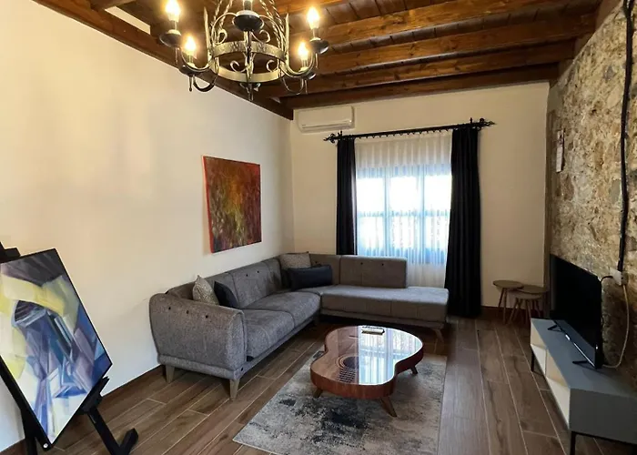 Dome Hotel & Casino Central Kyrenia !