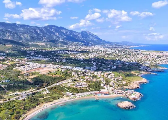 Dome Hotel & Casino Central Kyrenia !